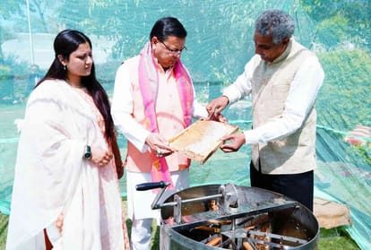 Uttarakhand news Honey extraction work was done in Chief Minister residence complex