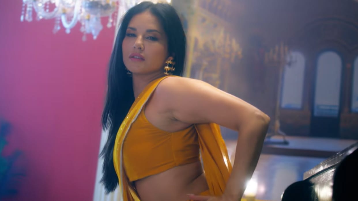 Sunny Leone and bhojpuri actor Neelkamal Singh Song Ladki Deewani Release T Series