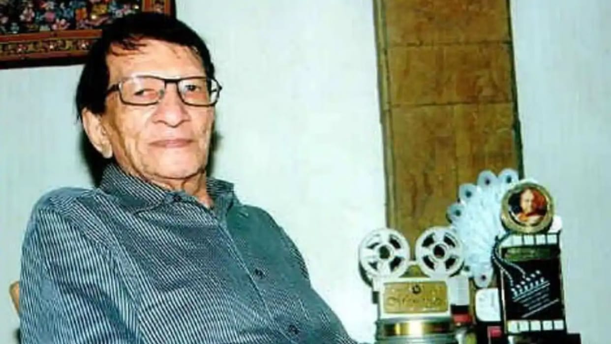 Yogesh Gaur Birth Anniversary: Know about famous writer and lyricist song career and life