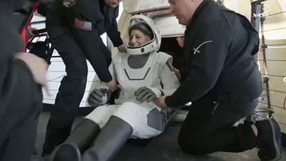 Sunita Williams Splashdown: सुनीता-बुच के साथ अमेरिकी समुद्र में उतरा स्पेसएक्स ड्रैगन, देखिए पहली तस्वीरें US Florida Sunita Williams Barry Wilmore astranauts Return ISS NASA SpaceX Dragon Splashdown Updates photos