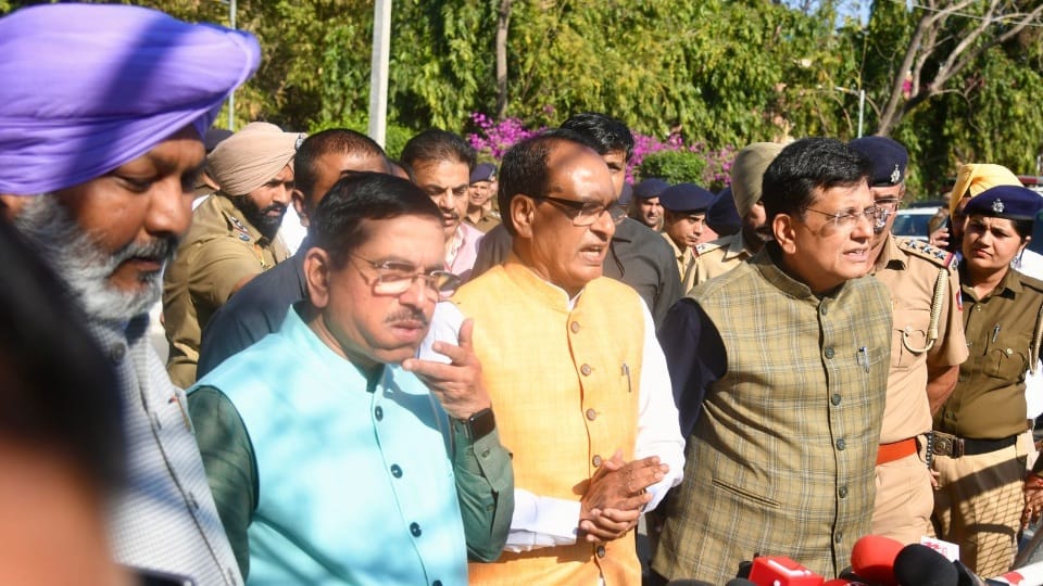 Meeting between Center and farmers today MSP discussed in Chandigarh all update
