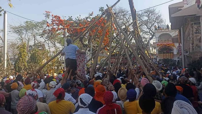 श्री झंडे जी आरोहण की प्रक्रिया शुरू