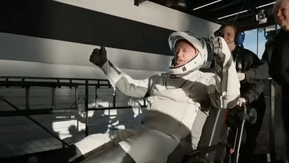 US Florida Sunita Williams Barry Wilmore astranauts Return ISS NASA SpaceX Dragon Splashdown Updates photos
