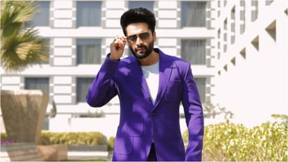 cricketer shubman gill bought luxury apartment from rakul preet and jackky bhagnani