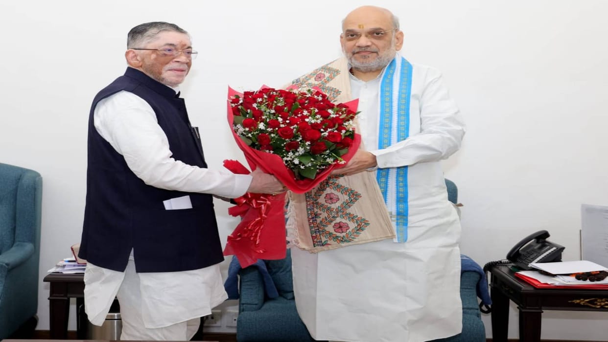 Jharkhand Governor Santosh Gangwar met Home Minister Amit Shah in New Delhi discussed these issues