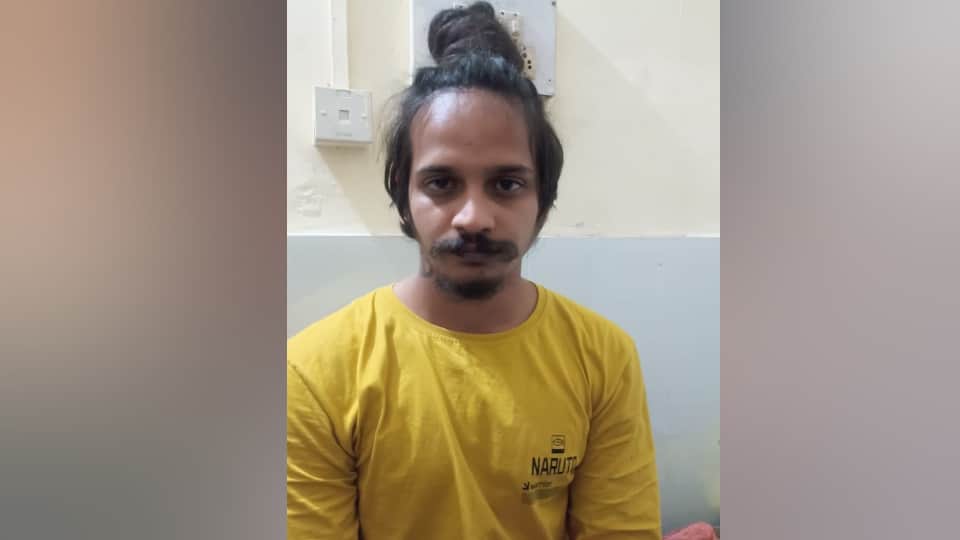 Meerut Saurabh murder case Muskan and lover Sahil cried in jail Met senior jail superintendent for bail