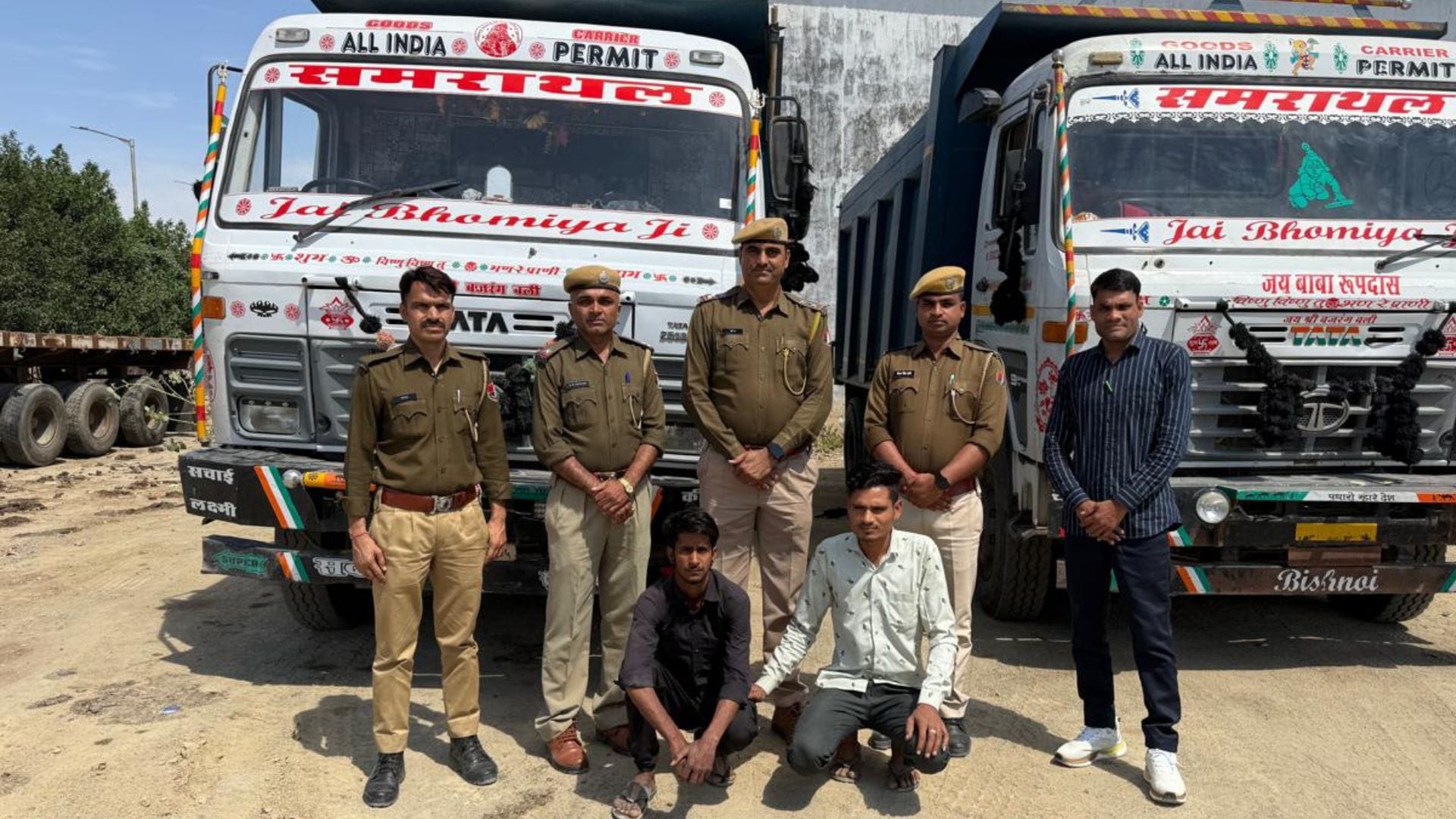 पुलिस की गिरफ्त में आरोपी