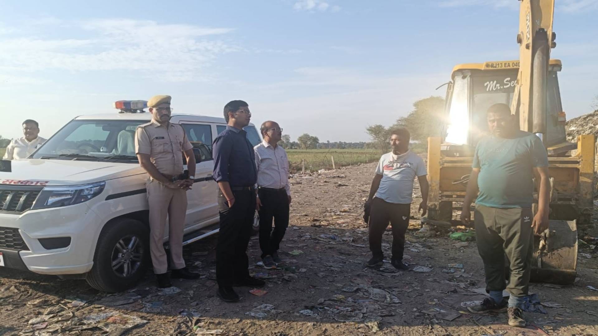 नगर परिषद आयुक्त आईएएस रजत यादव ने नाराजगी जाहिर की