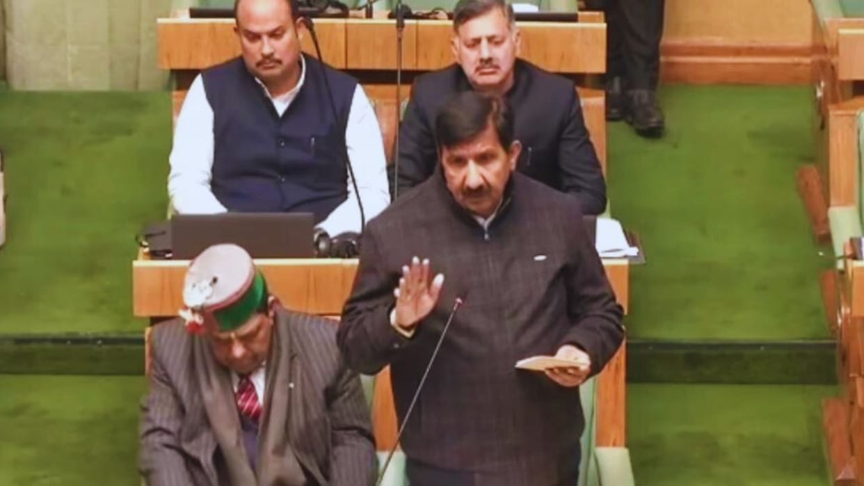 Himachal Assembly Deputy CM Mukesh Agnihotri said only 37 crores were received In Jal Jeevan Mission