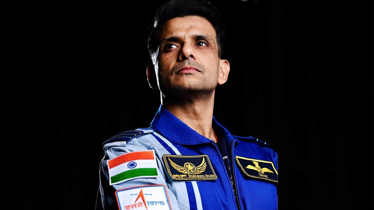 Shubhanshu Shukla Axiom-4 Mission Launch Today International Space Station Mother Father News in Hindi