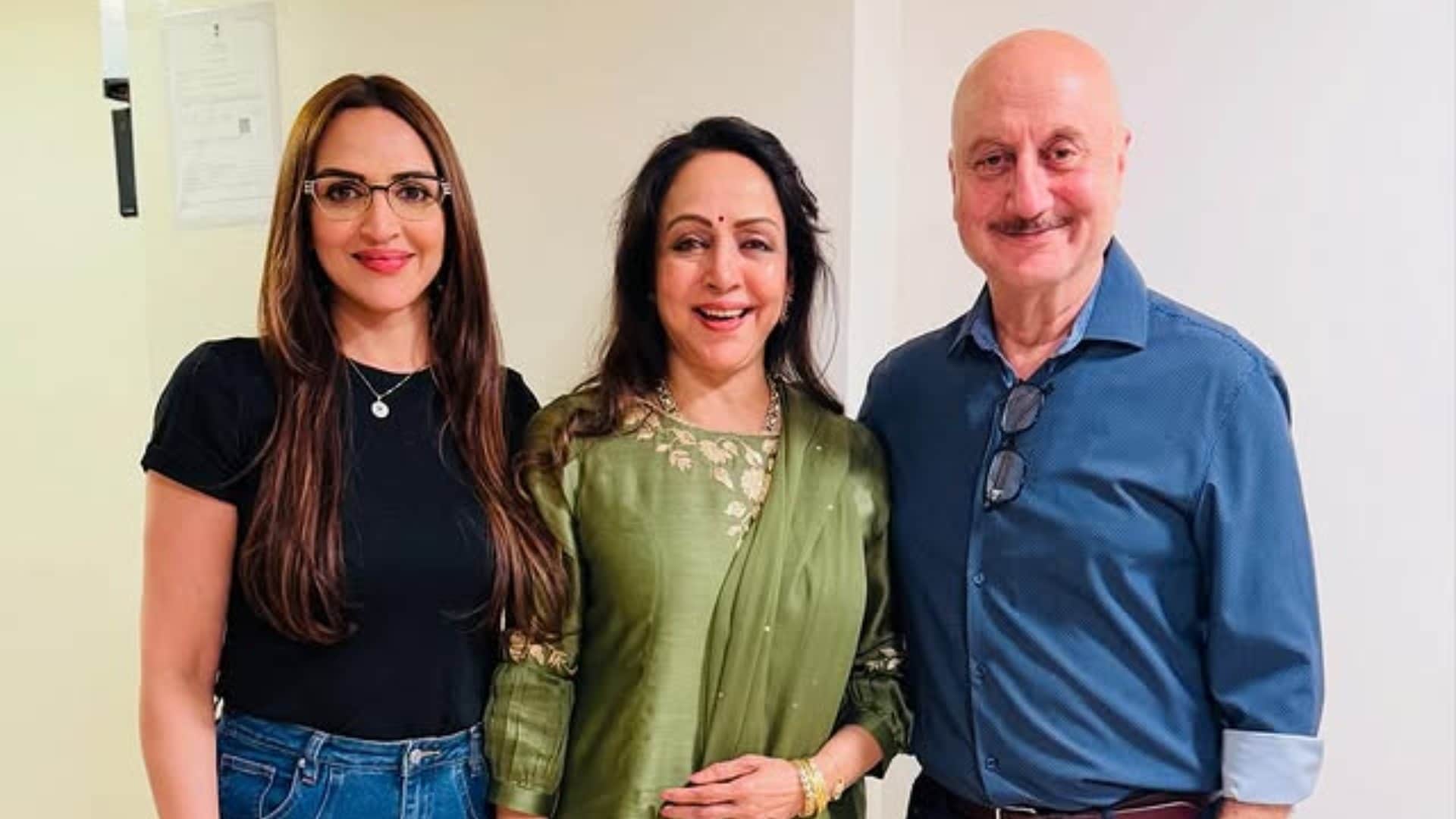 Bollywood Stars stunning Comeback after long break Esha Deol Imran KHan Fardeen Khan Manisha Koirala