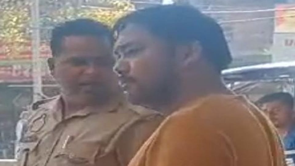 Amroha: Fifth pass fake CBI inspector sent to jail, arrested for extorting 25 lakhs from a bidi businessman