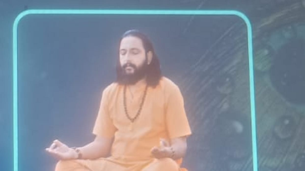 Radheshyam, accused of fraud in eight states, becomes Param Guru, will start religious preaching from Sirsa