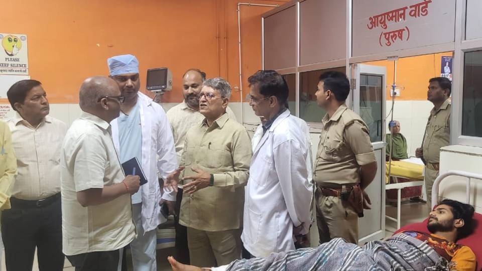 doctor will examine doctor then how correct report come MLA got angry in case of patient death In Ayodhya