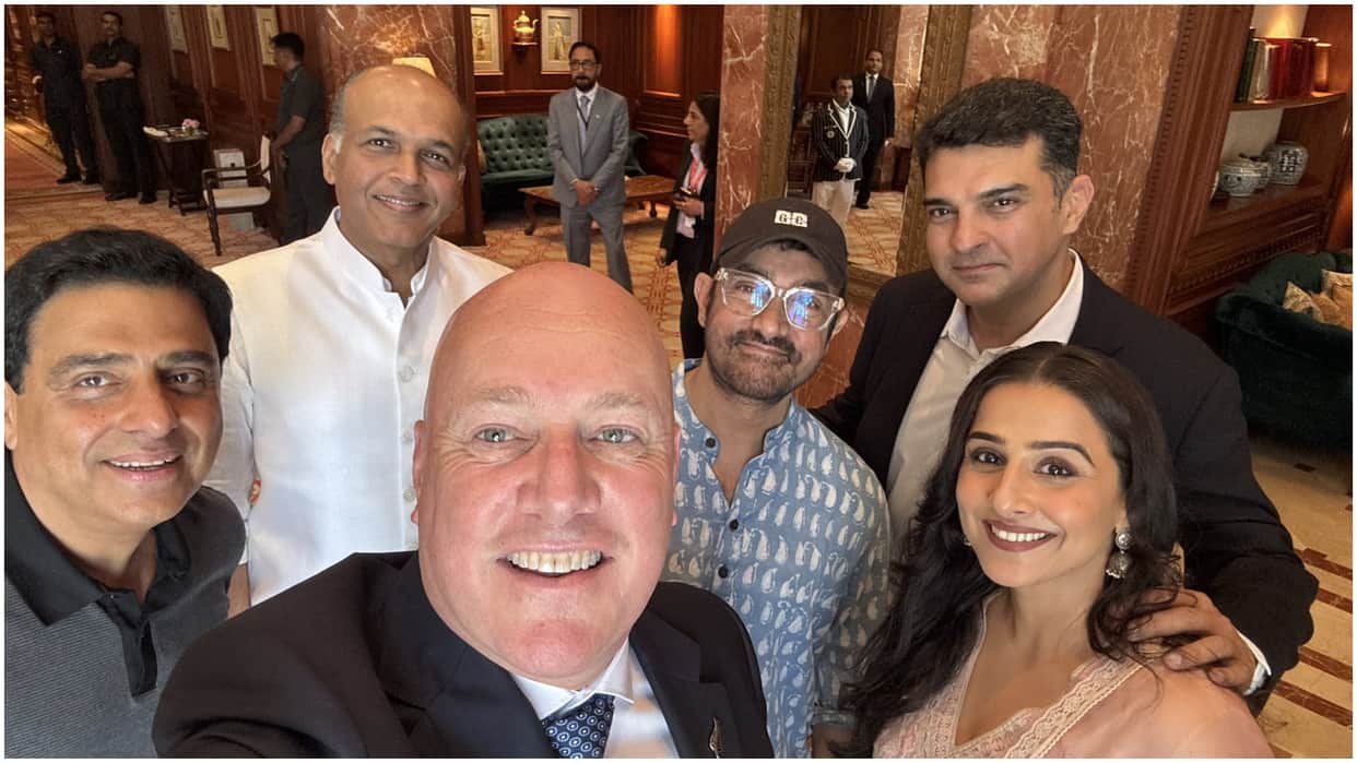 New Zealand PM Christopher Luxon Meets Vidya Balan Aamir Khan And Filmmakers shared group selfie
