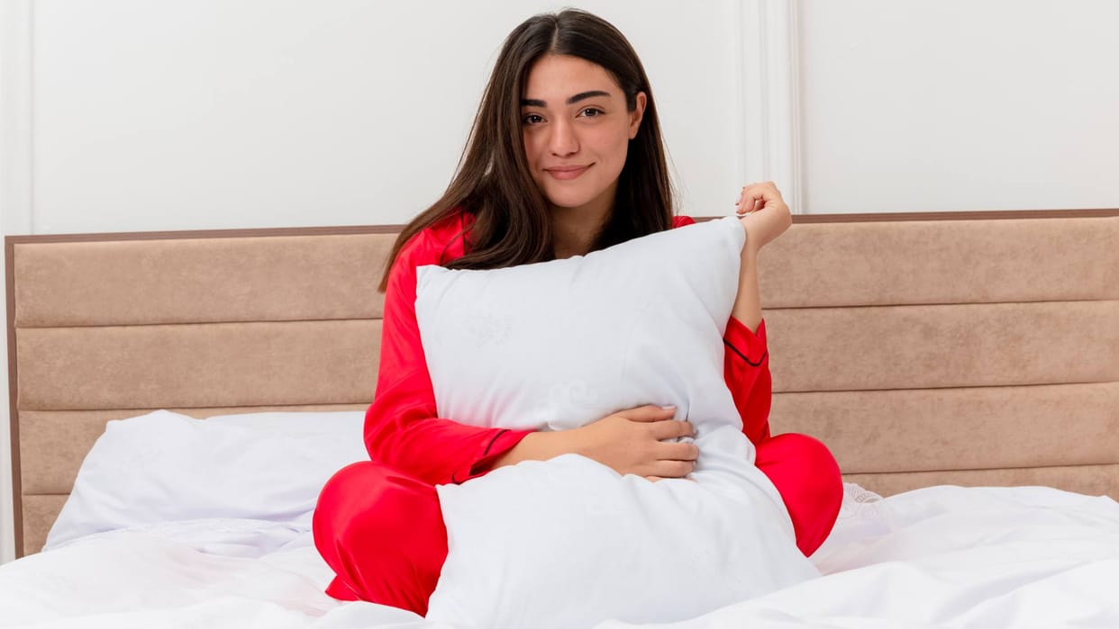 Keep the pillow cover clean otherwise it can harm your health know after how many days you should change it