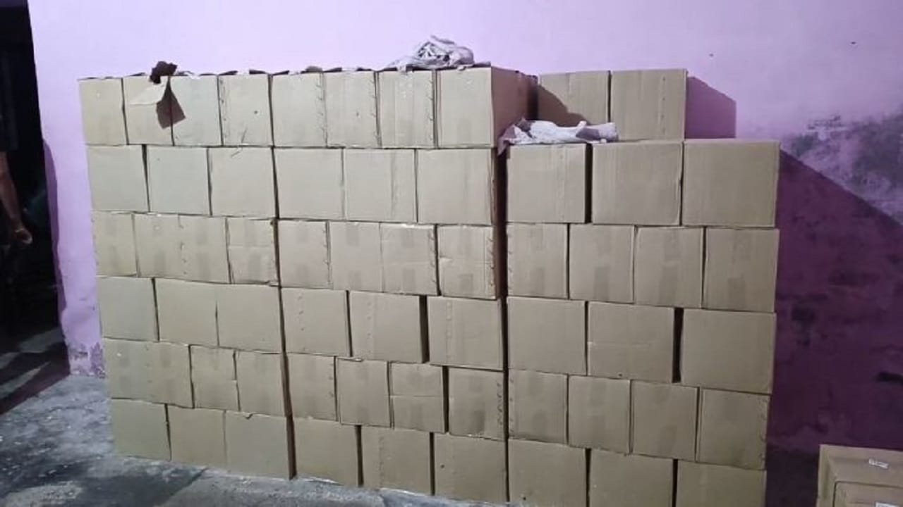 history sheeter factory sauce was made from dangerous chemicals and not tomatoes and chillies in Bareilly