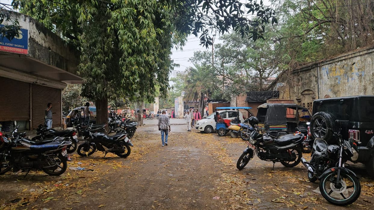 Bihar Weather News: Three people died due to lightning in Bihar, rain alert in these districts today