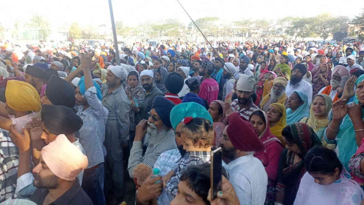Dehradun Jhanda Mela Nagar Parikrama  started from Sri Darbar Sahib Shri Jhande Ji Watch Photos