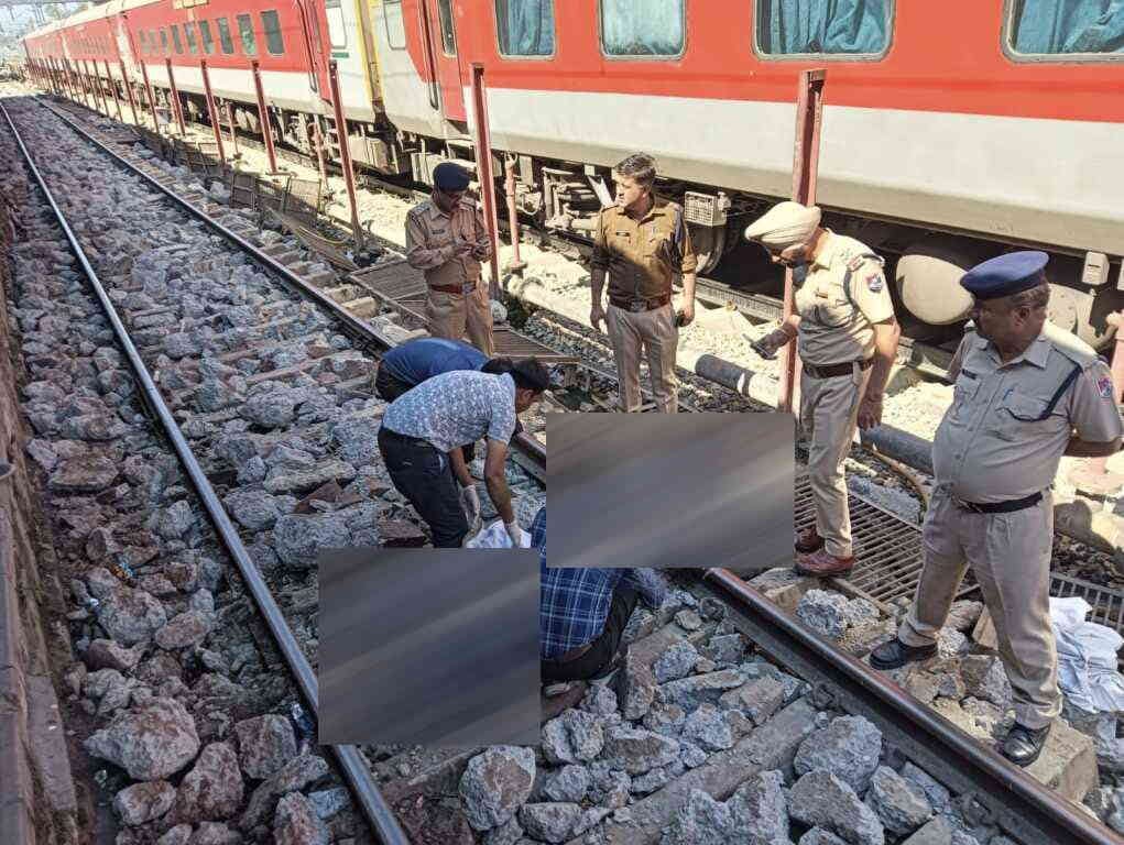 man committed suicide by lying on railway track