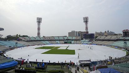 KKR vs RCB Kolkata Weather: Kolkata Knight Riders vs Royal Challengers Bangalore Pitch Report Eden Gardens