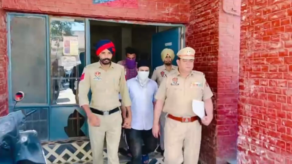 Attack on HRTC bus in Kharar Taxi driver had made plan other accused is doing private job in Mohali
