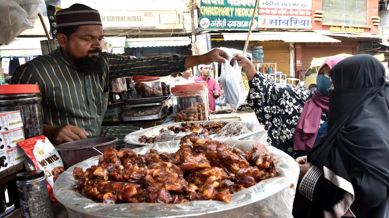 After Holi, now Ramadan market has picked up pace, demand for dry fruits has almost doubled