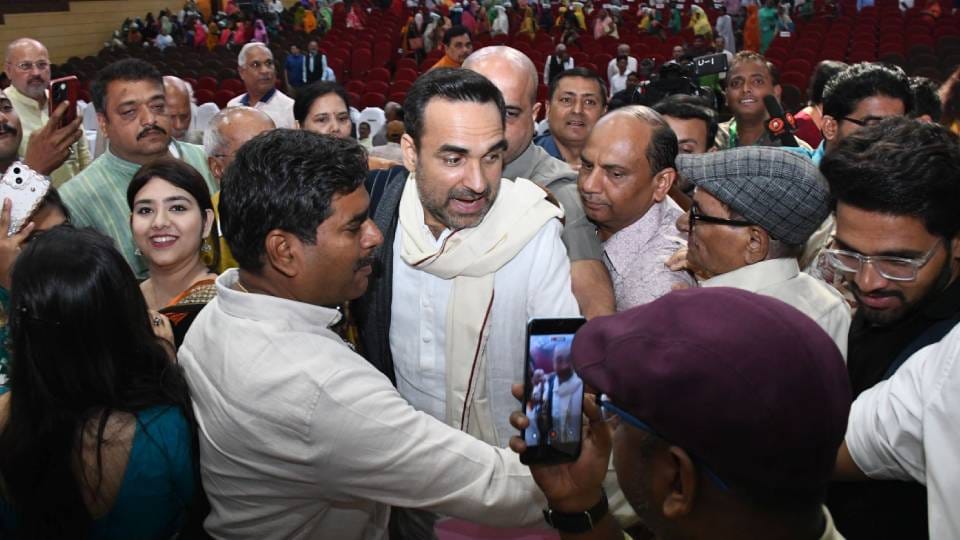 Pankaj Tripathi said if he would not actor he would doing farming wherever he today it because of theatre