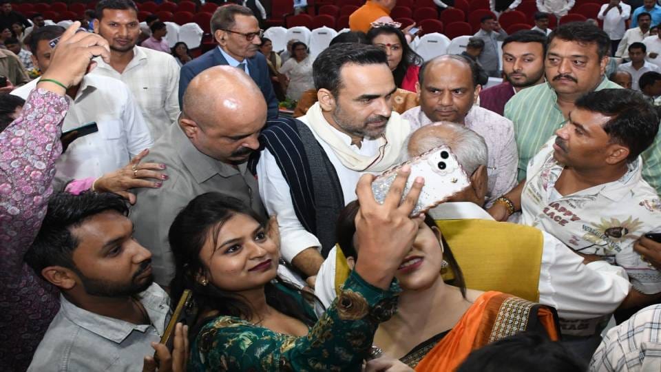 Pankaj Tripathi said if he would not actor he would doing farming wherever he today it because of theatre