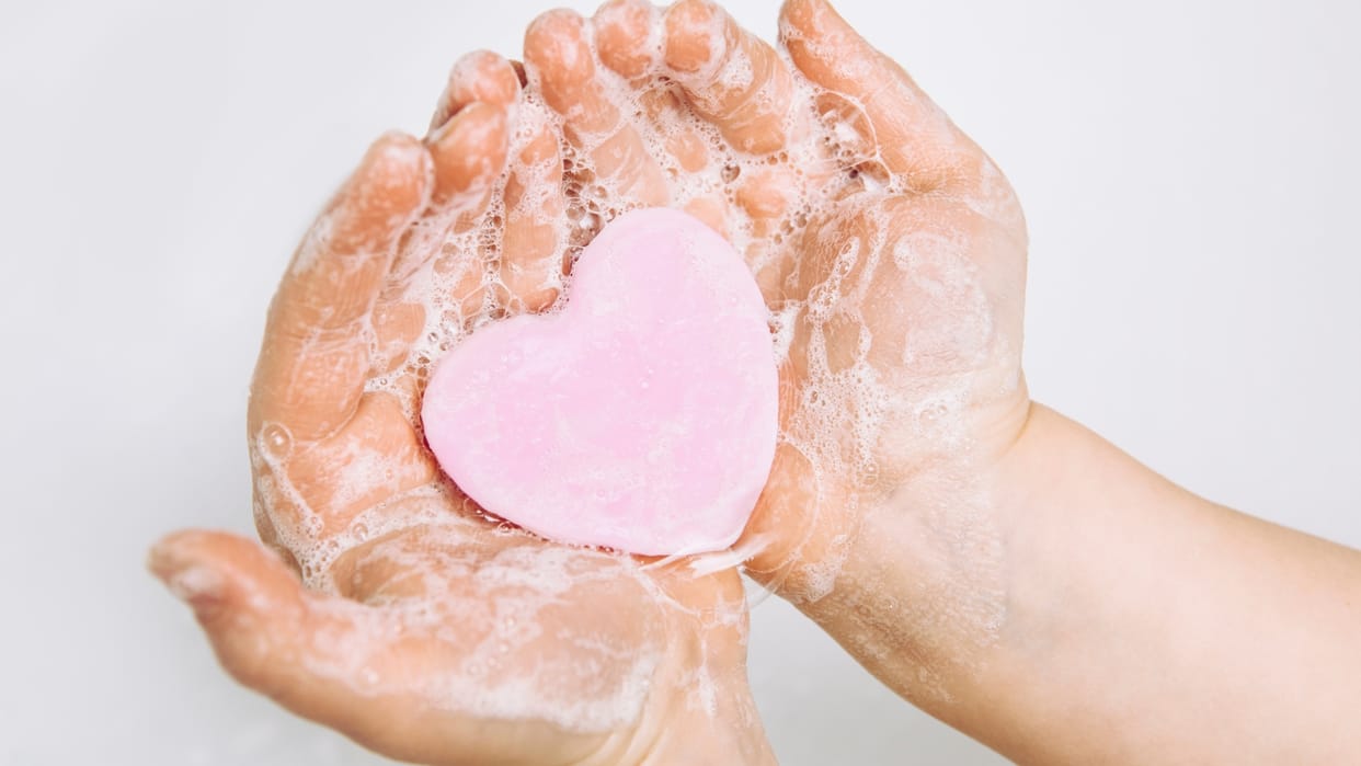what happens if you bath without soap in hindi