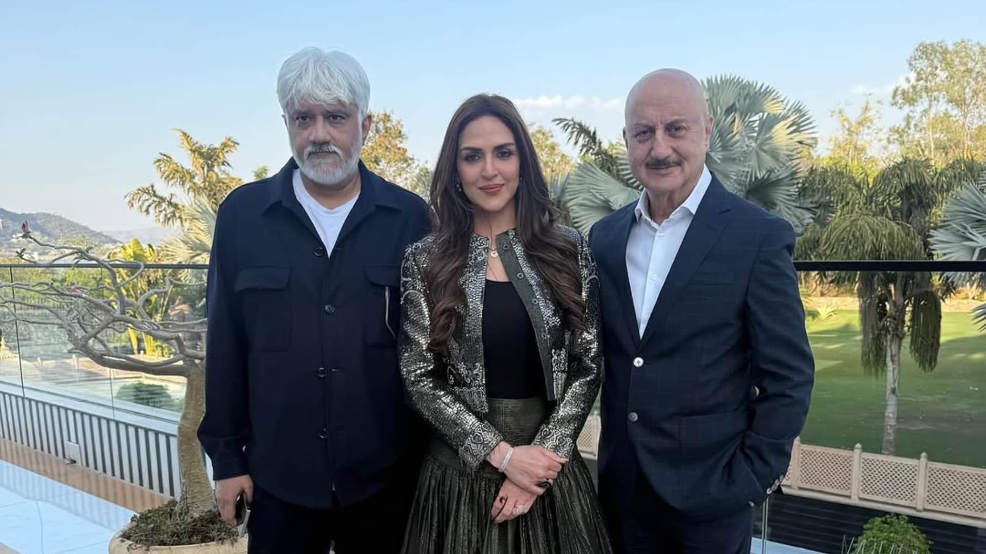 Anupam Kher shares video viral on social media request fans to watch film Tumko Meri Kasam vikram Bhatt Esha