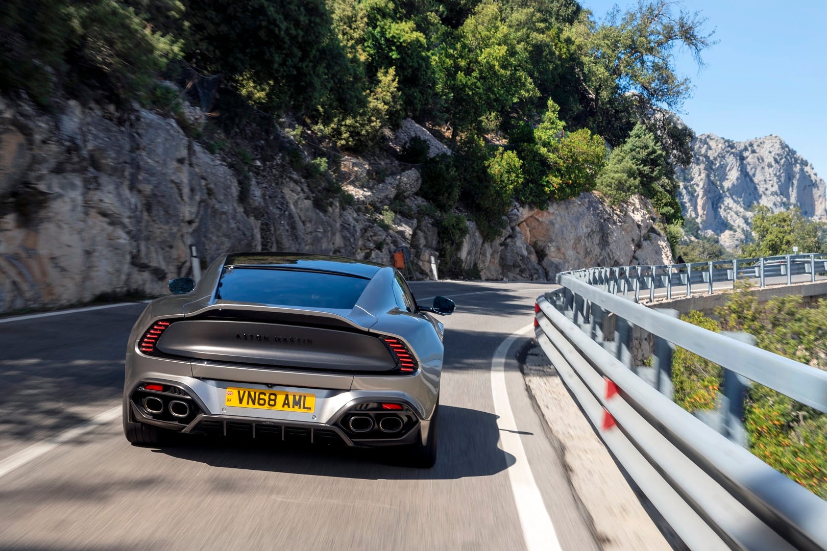 India-UK FTA benefits British luxury automakers luxury cars to become cheaper in India