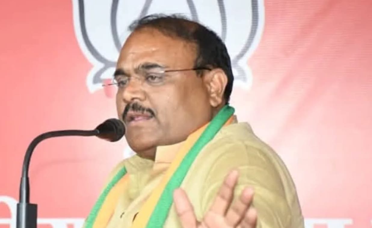 Indore News: BJP city president Mishra said on Roza Iftehar party- religious events do not take place in the o