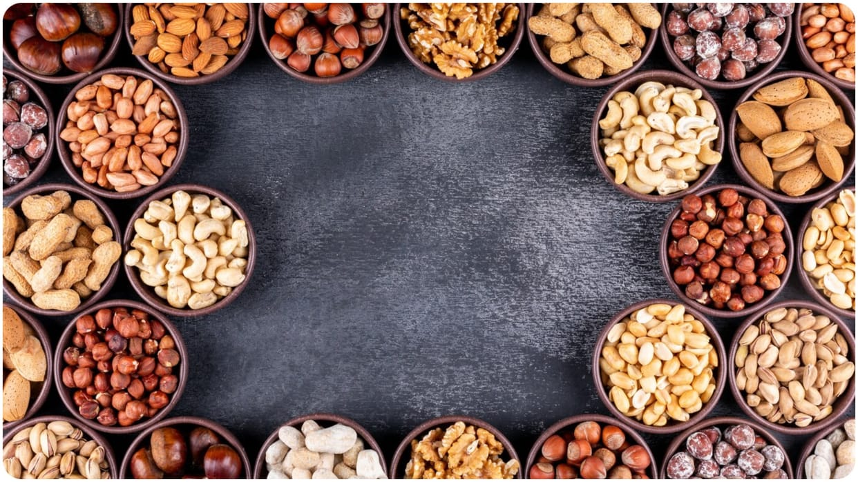 Dry Fruits Healthy Benefits and Their Side Effects Dry Fruits nuts Khane Ke fayde aur Nuksan