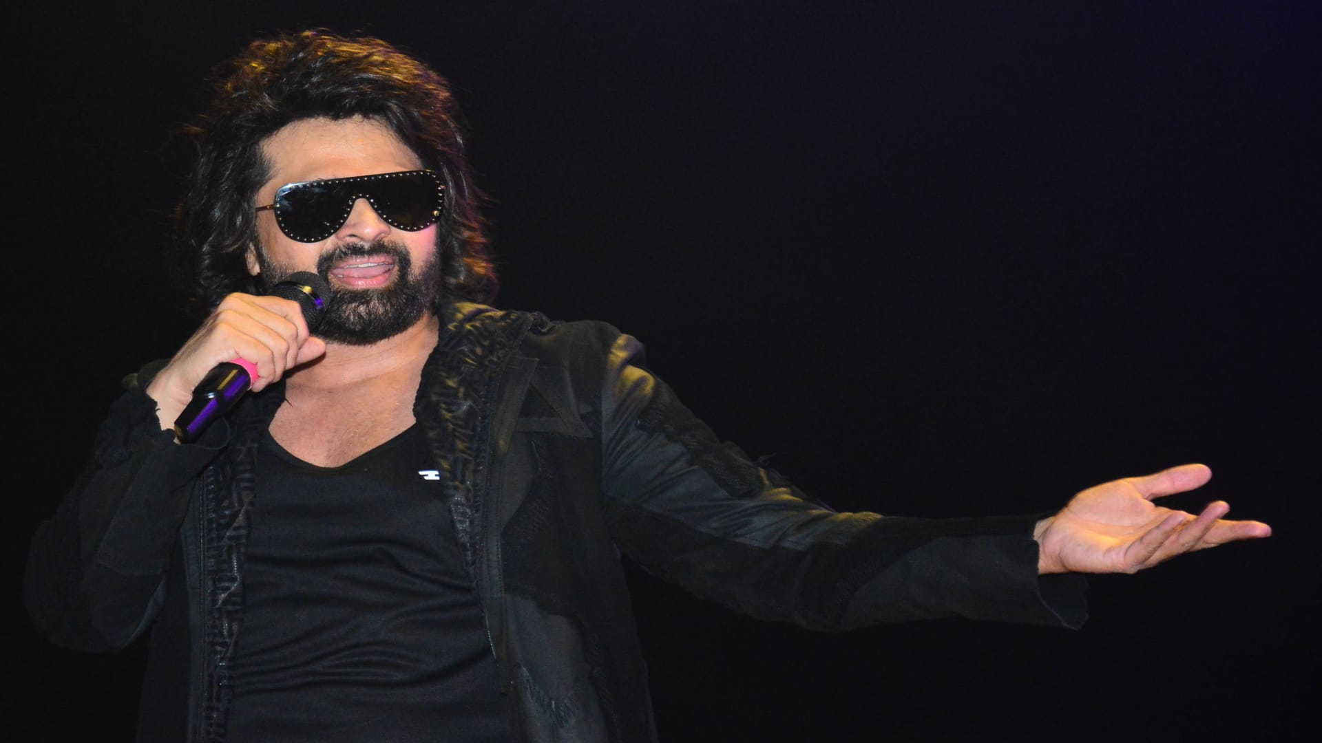 Himesh Reshammiya reacts on hera pheri 3 and paresh rawal says he will be nice