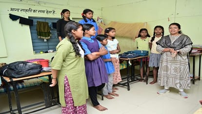 कलेक्टर ने किया निरीक्षण