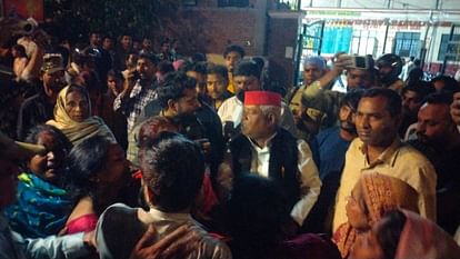 Ayodhya: Abhishek Singh Surrounded by Allegations was again made sdm of sohawal, SP had protested