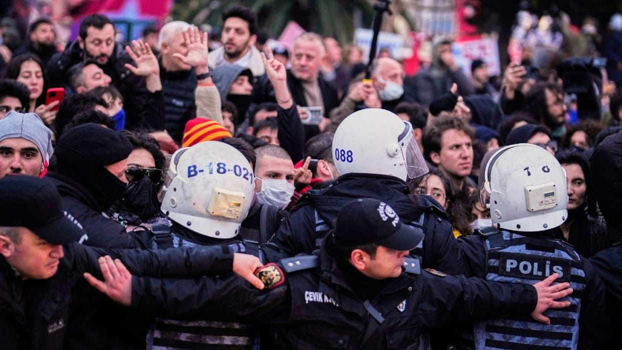 Protests Against Turkey's Erdogan Intensify Over Istanbul Mayor's Arrest