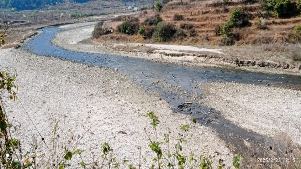 Syalde Vinod river in almora reached the verge of drying up