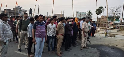 Bihar News : Accident today in begusarai khatopur on national highway