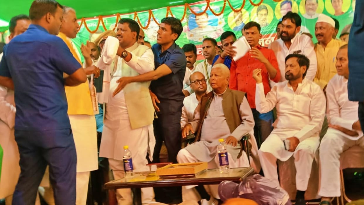 Bihar Election 2025: Lalu Yadav said in Motihari No one can stop Tejashwi Yadav from becoming Chief Minister
