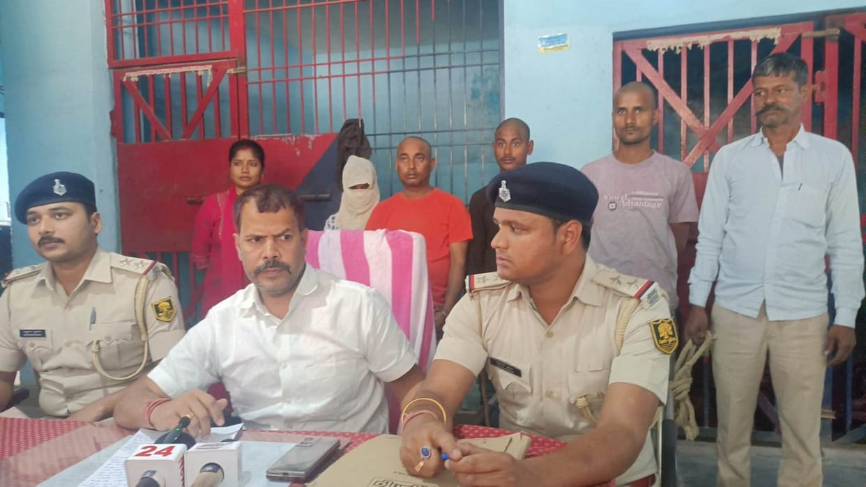 Bihar News : love affair Lover murder case husband wife relatives killed motihari bihar police