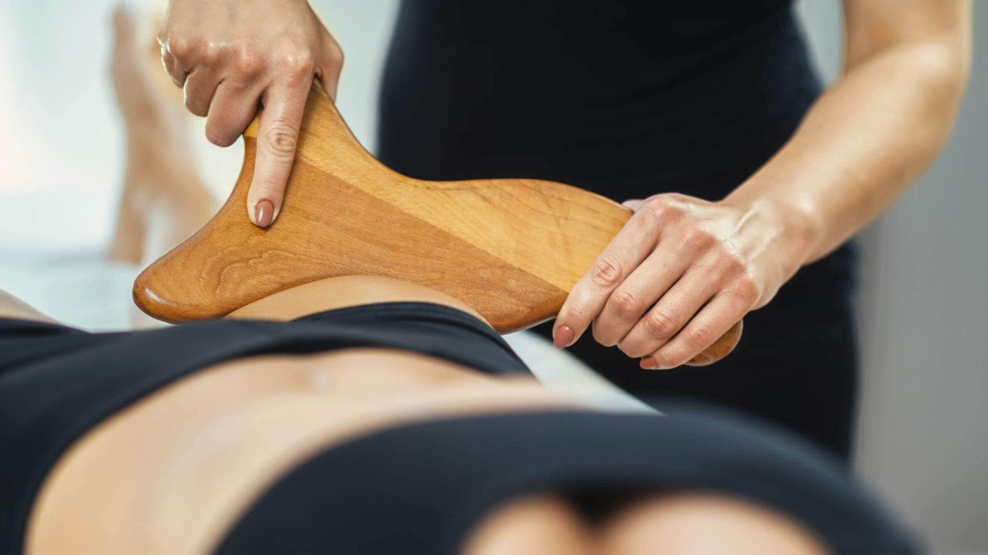 Country Uses Knives Instead of Hands for Massage Know About Ancient Origin Facts in Hindi