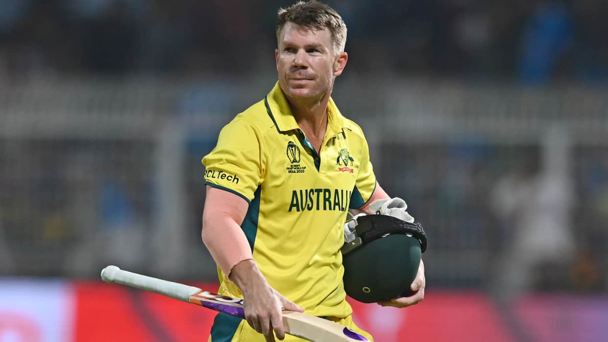 Australian Veteran David Warner becomes fifth highest run getter in T20 Cricket surpass Virat Kohli