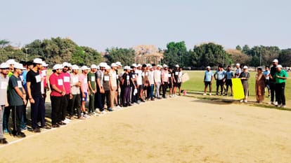 Sports News 500 daughters from 12 colleges Kashi showed strength BHU champion in volleyball-kabaddi