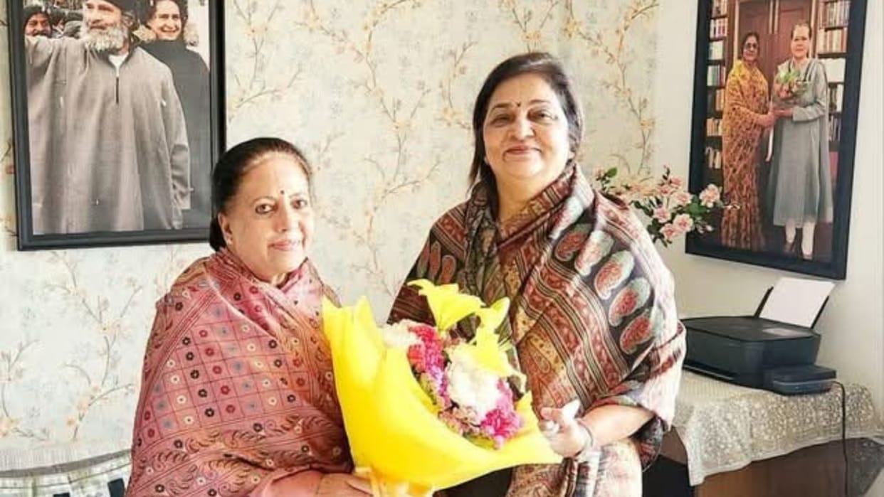 Himachal Congress Sukhu Mukesh and Pratibha Singh met state in-charge Rajni Patil in Delhi