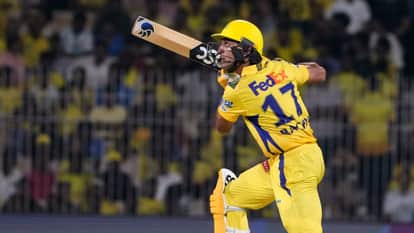 Cameron Green Leads ₹2 Crore Bracket as 1,355 Players Register for IPL 2026 Auction, Maxwell opts out