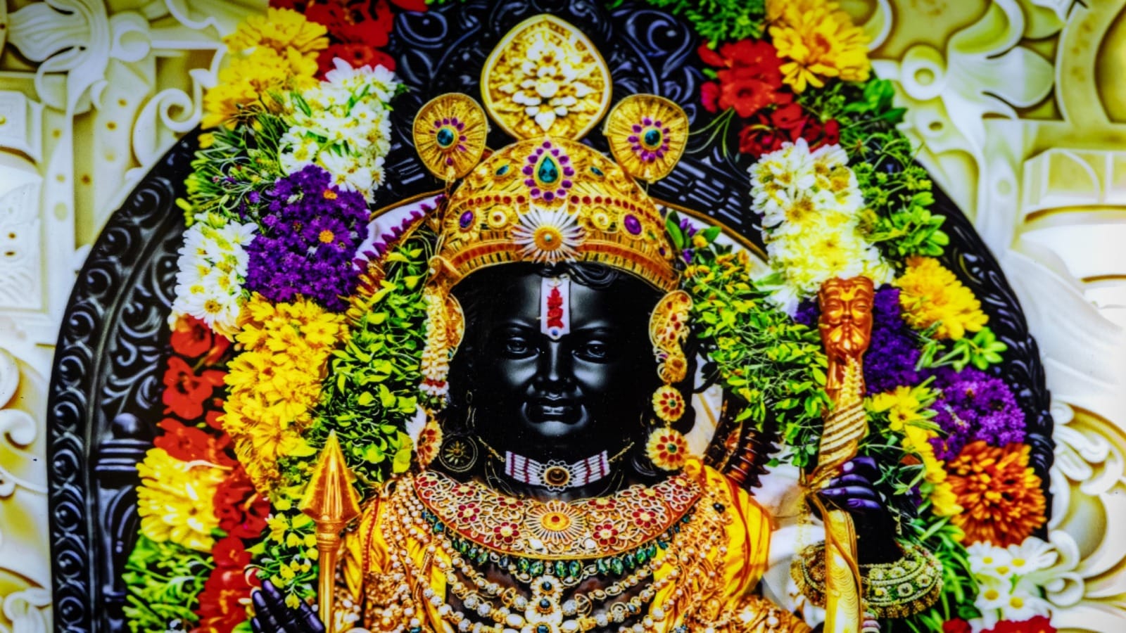 April Ke Vrat Tyohar Grah Gochar Festival List  Navratri Hanuman Jayanti Ram Navami Kab Hai in hindi