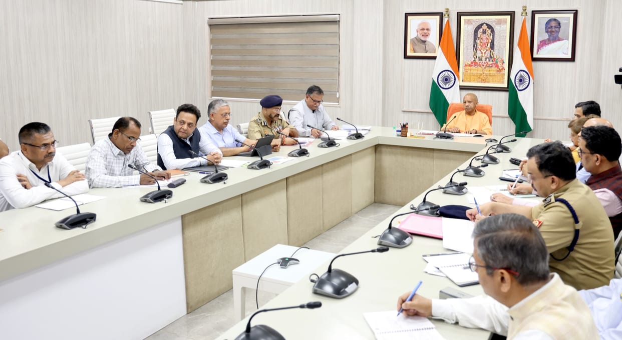 CM Yogi's instructions: Police should be vigilant during festivals, no new tradition should be started; keep a