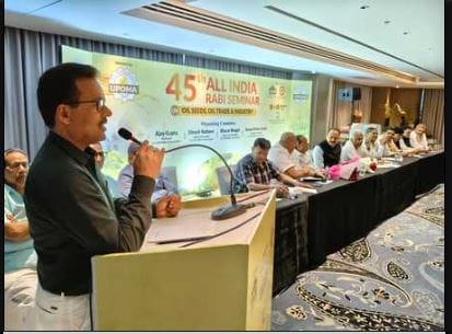 Discussion on challenges of mustard oil business in Rabi oil-oilseed seminar